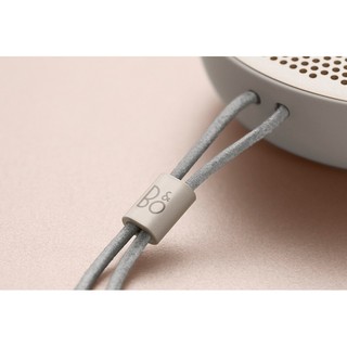 Loa B&O BeoPlay P2 (Like new nobox)