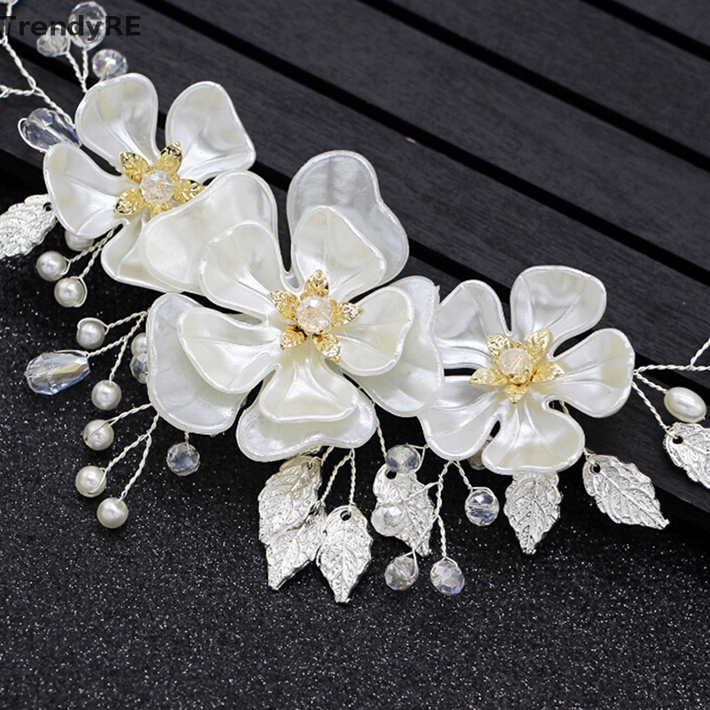 Kẹp Tóc Hoa Trắng Đính Ngọc Trai Cho Cô Dâu