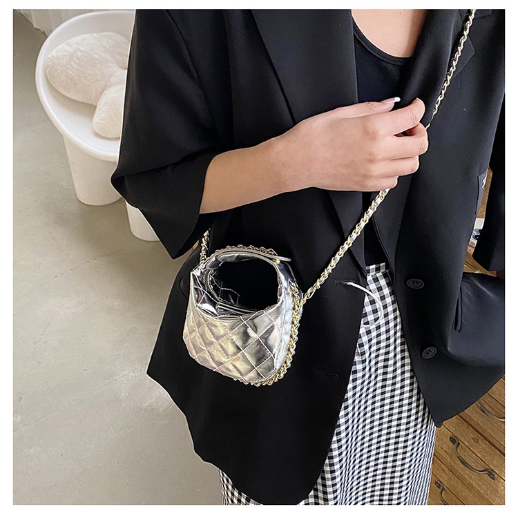 Túi Xách Đeo Vai Hình Vuông Cỡ Nhỏ Phối Dây Đeo Sợi Xích Thời Trang 2023 Cho Nữ