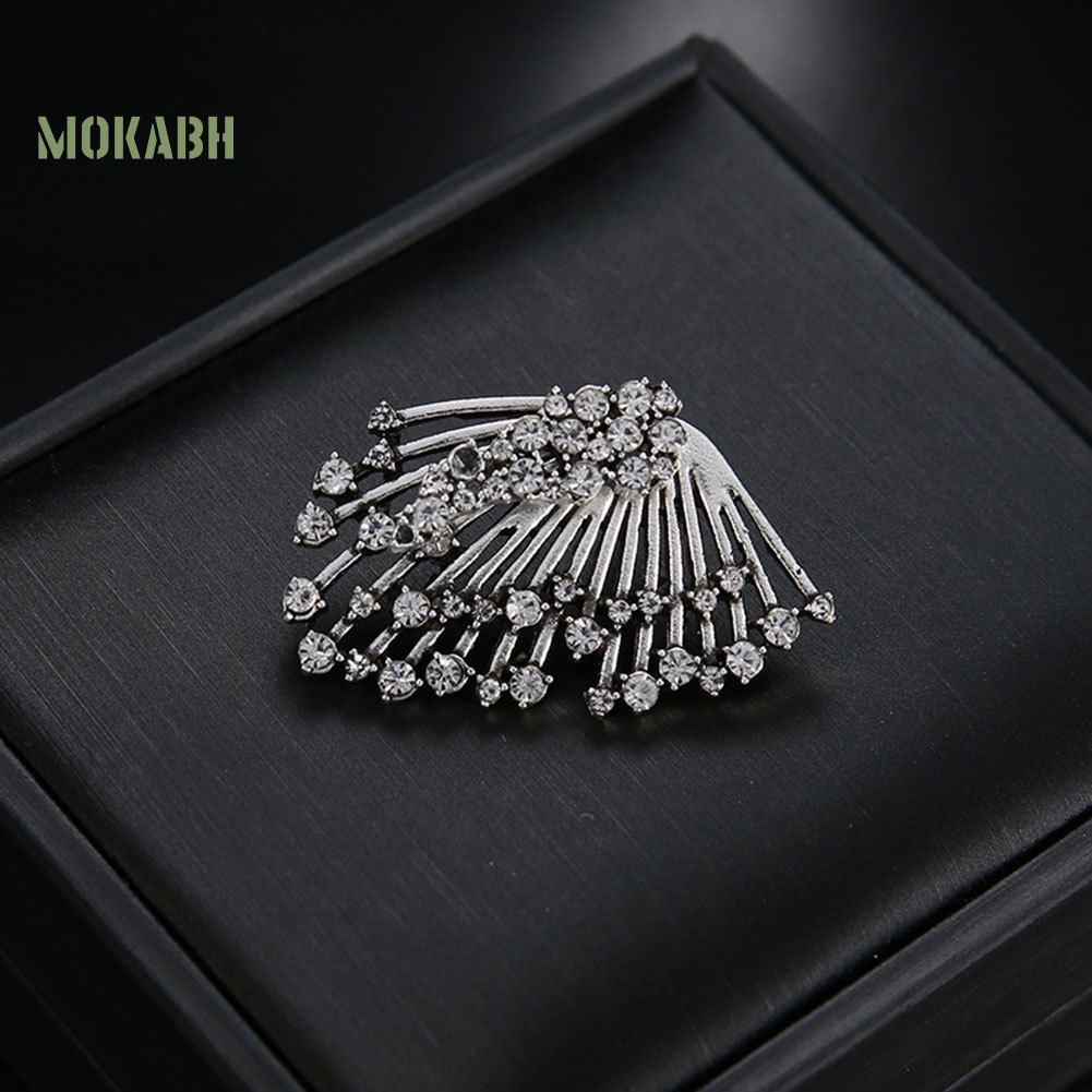 1 Chiếc Khuyên Tai Hình Quạt Đính Đá Phong Cách Vintage