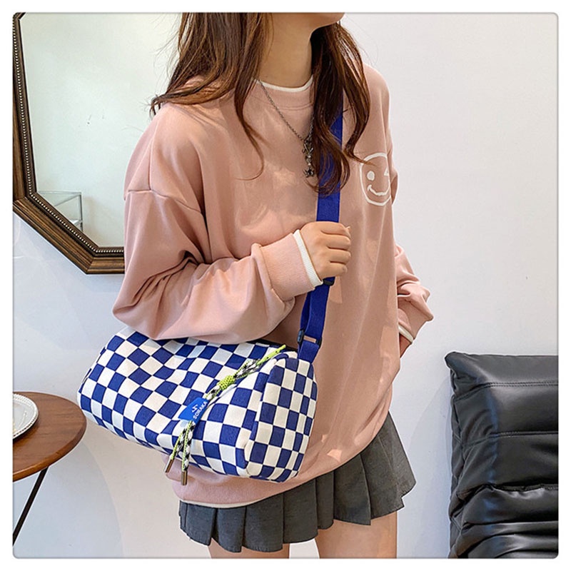 Túi đeo chéo ARCTIC HUNTER họa tiết caro thời trang Nhật Bản cho nam và nữ