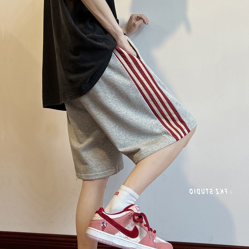 Quần Short Thể Thao Ống Rộng Họa Tiết Kẻ Sọc Thời Trang Đường Phố Mỹ Hàng Mới 2023 Dành Cho Bạn Nữ