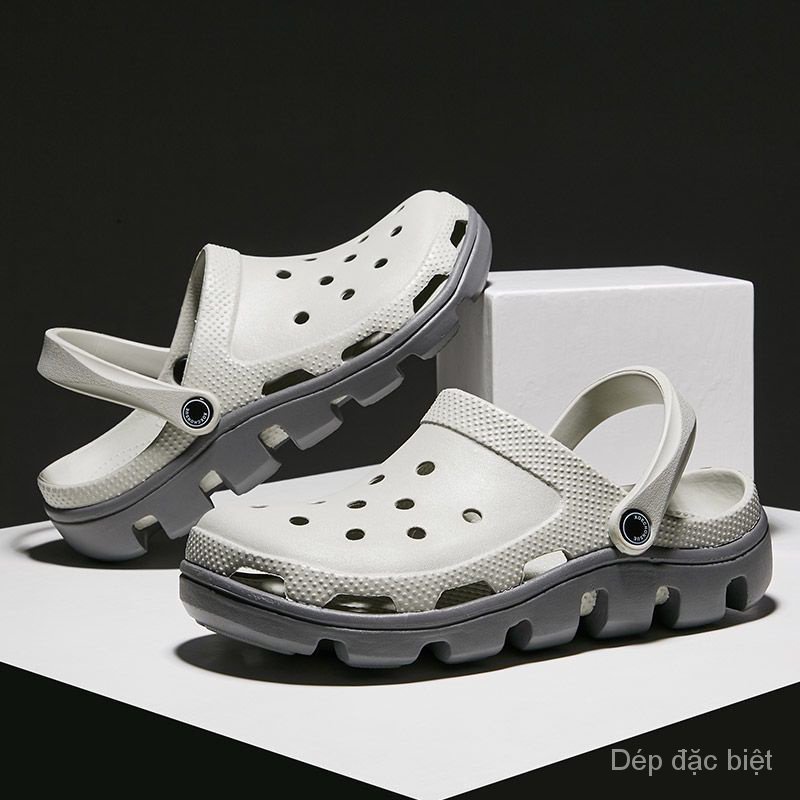 Giày Sandal Đục Lỗ Chống Trượt Thời Trang Đi Biển Mùa Hè Cho Nam