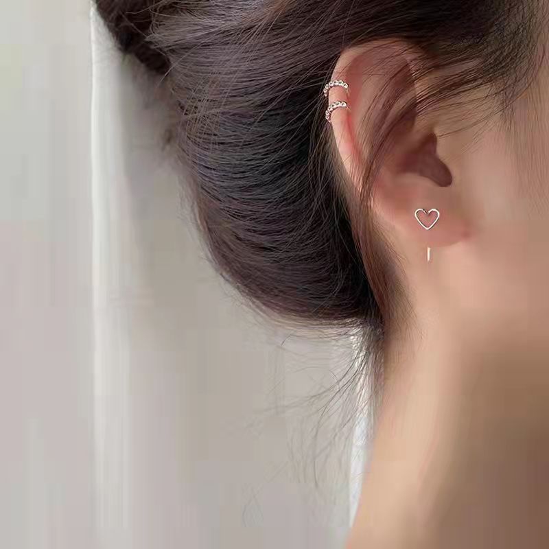 Khuyên Tai Hình Trái Tim Nhỏ Đơn Giản Không Gây Dị Ứng Phong Cách Mới Cho Nữ