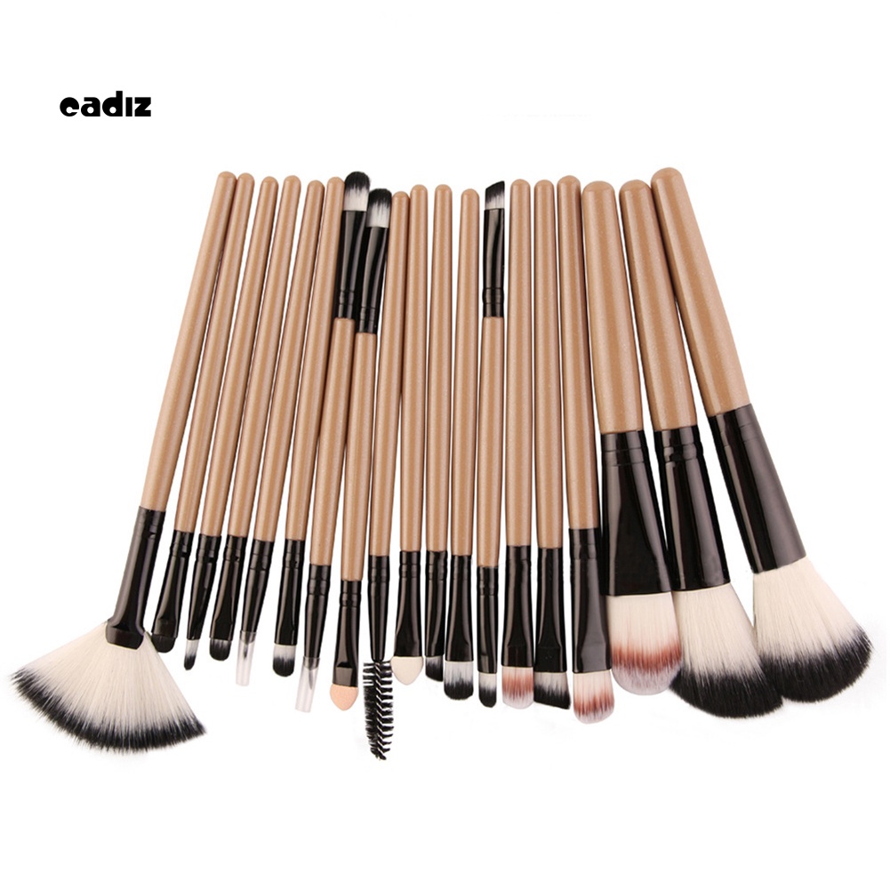 Set 18 Cọ Trang Điểm Chuyên Nghiệp Với Tay Cầm Nhựa