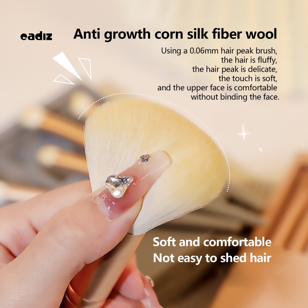 Bộ 5 Cọ Trang Điểm Với Gương Và Tay Cầm Chống Trượt Mềm Mại Dễ Dàng Mang Theo