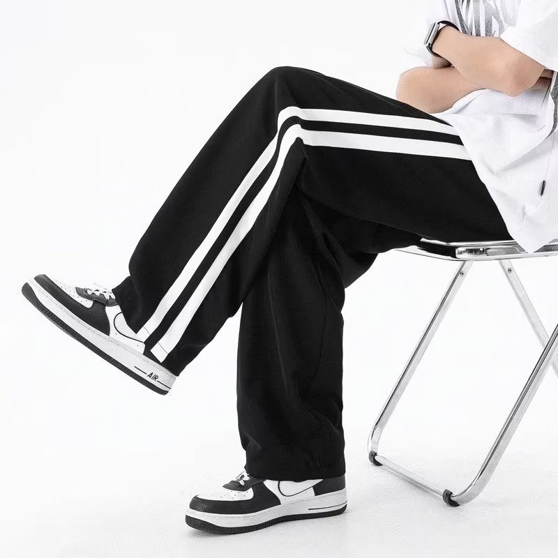 Quần Dài Thể Thao Dáng Rộng Cỡ Lớn Họa Tiết Kẻ Sọc Phong Cách Đường Phố Mỹ Thời Trang Mùa Hè Mới Cho Nam