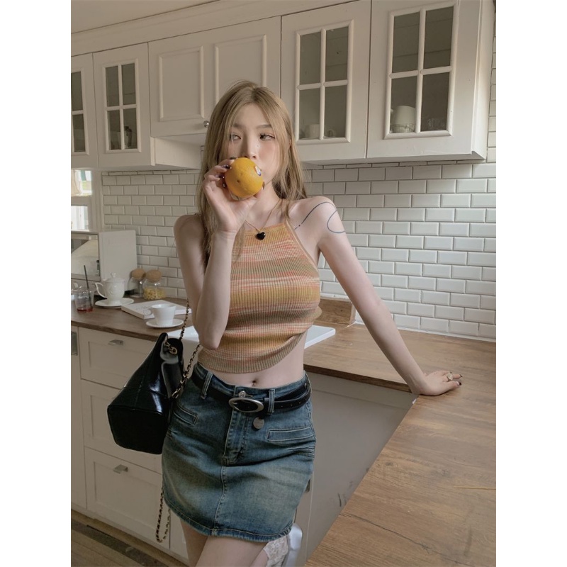 Áo Hai Dây Dáng Ngắn Form Ôm Họa Tiết Kẻ Sọc Cho Nữ