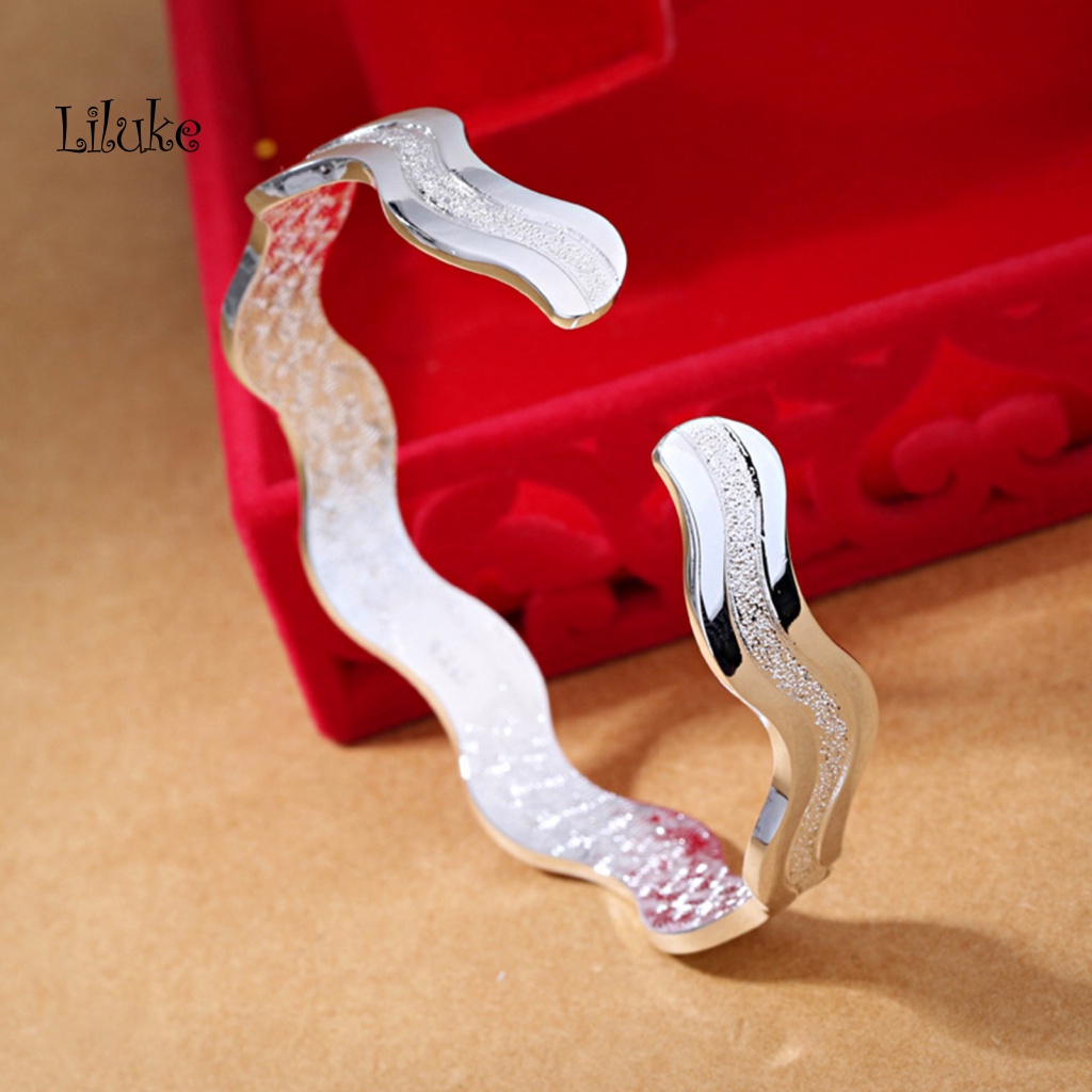 Vòng Tay Hợp Kim Hở Họa Tiết Gợn Sóng Thời Trang Cho Nữ