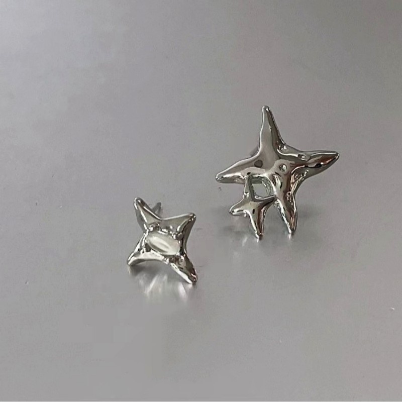 Khuyên Tai Bất Đối Xứng Đính Đá Zircon Ngôi Sao Nhỏ Gọn Tinh Tế Sang Trọng Thời Trang Cho Nữ