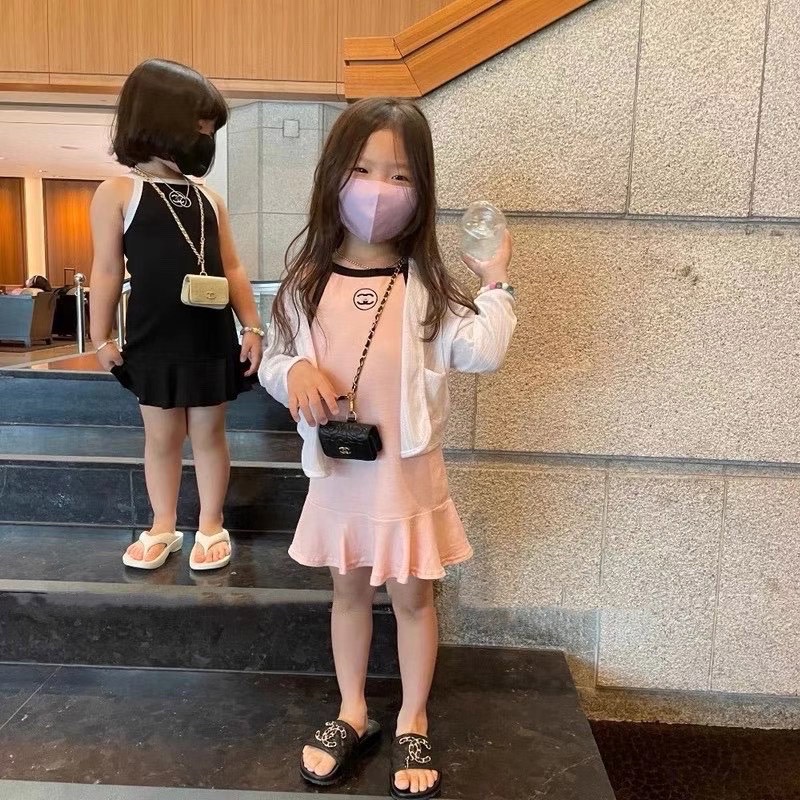 Đầm Công Chúa Mùa Hè Hai Dây Màu Đỏ Phong Cách Phương Tây Mới Cho Bé Gái