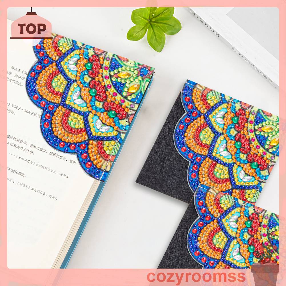 Thẻ Đánh Dấu Trang Sách Hình Tam Giác Bằng Da 5D DIY