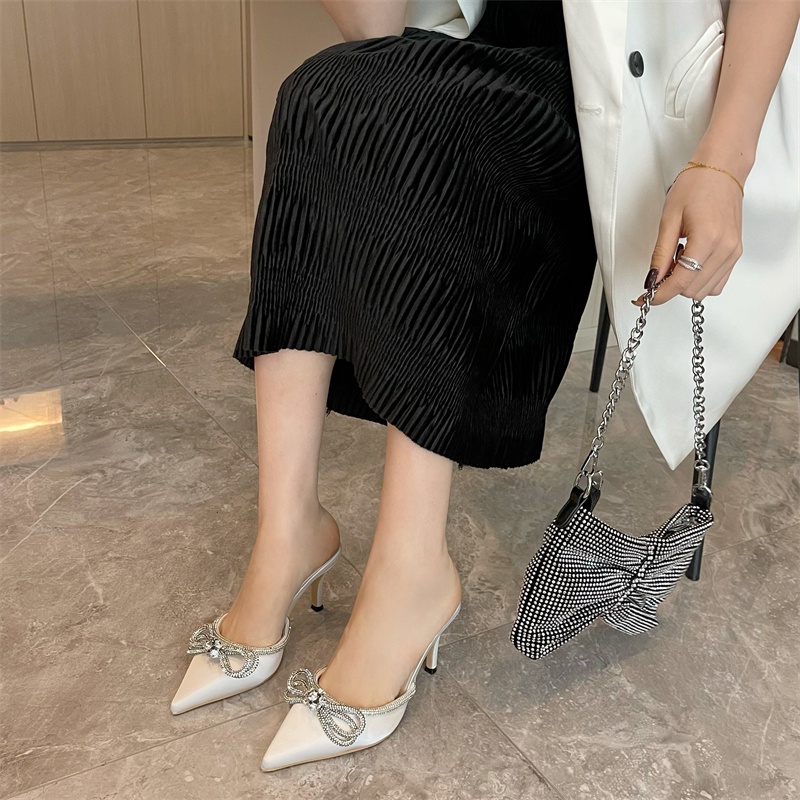 Sandal Mũi Nhọn Đính Đá Cao Cấp Sk2023