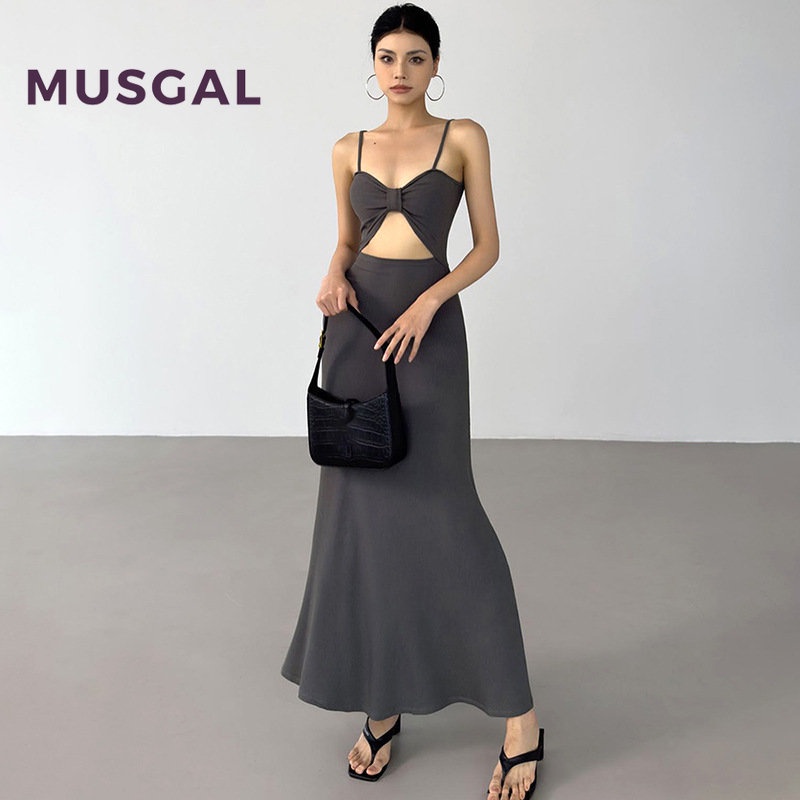 Đầm Maxi Hở Lưng Phong Cách Mới 2023 Cho Nữ