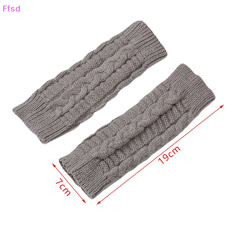 Găng Tay Len Hở Ngón Mềm Mại Giữ Ấm Mùa Đông Cho Nữ