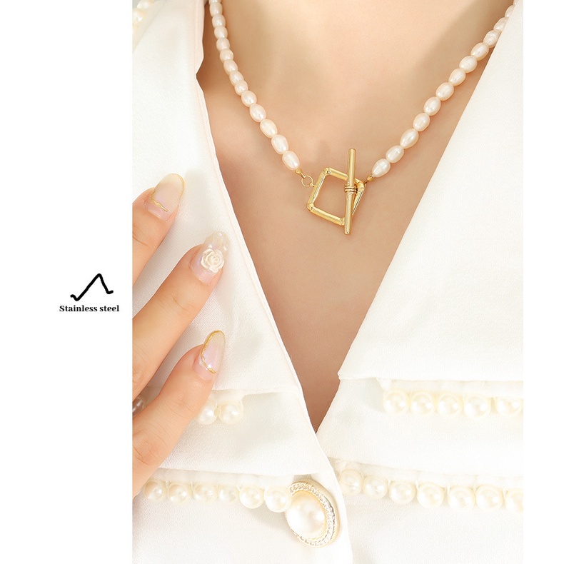 Vòng Cổ Chuỗi Hạt Ngọc Trai Hình Oval Bằng Thép Titan Mạ Vàng Thời Trang Thanh Lịch Dành Cho Nữ