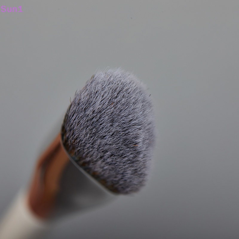 1 Cọ Trang Điểm Góc Nền Che Khuyết Điểm Tiện Dụng