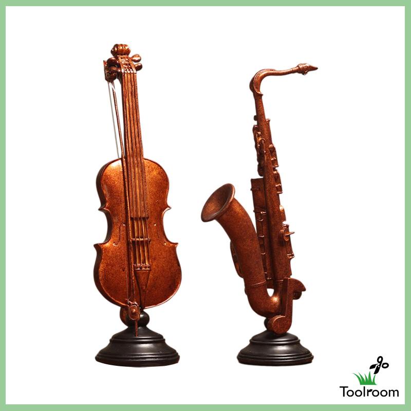 Tượng Nhạc Cụ Phong Cách Châu Âu Dùng Làm Đạo Cụ Chụp Ảnh