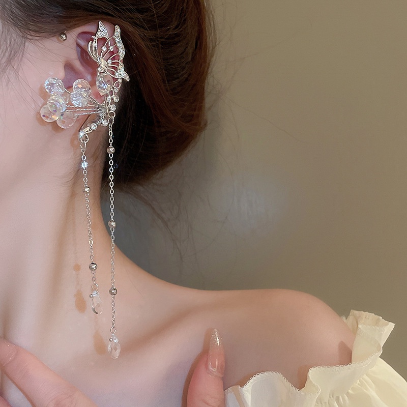 Bông Tai Tua Rua Hình Bướm Đính Đá Pha Lê Thời Trang Cao Cấp Không Cần Khoan Lỗ Dành Cho Bạn Nữ