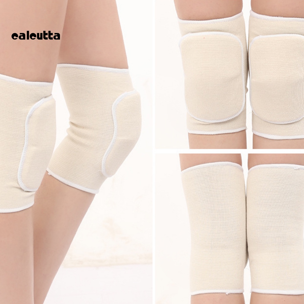 Bộ 2 Miếng Đệm Đầu Gối Vải Dệt Co Giãn Tinh Tế Không Biến Dạng Dành Cho Bóng Đá