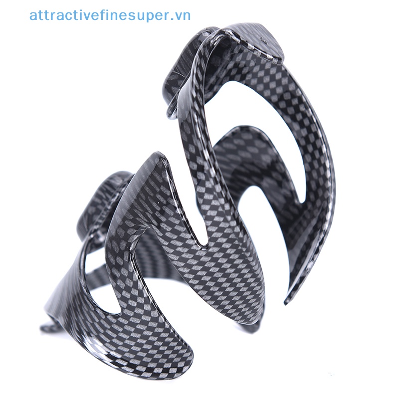 Giá Đỡ Bình Nước Bằng Sợi Carbon Gắn Xe Đạp Tiện Lợi