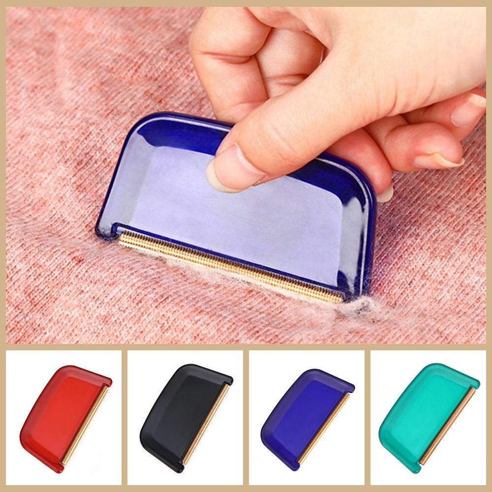 Lược Nhựa Loại Bỏ Xơ Vải Trên Quần Áo Tiện Dụng