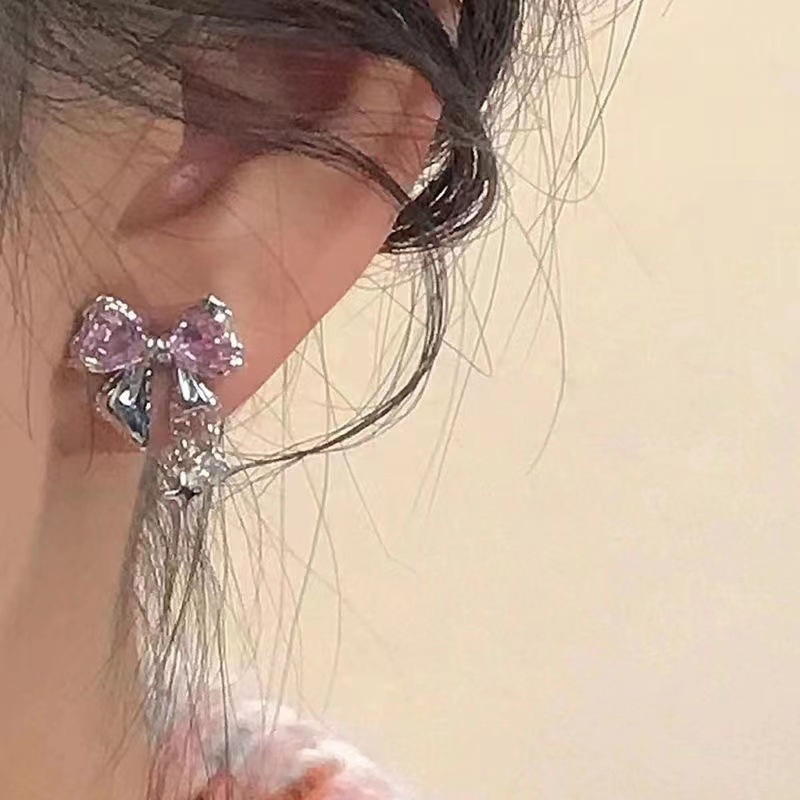 High-end pink bow stud earrings hoa tai tinh tế yr