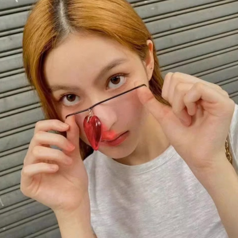 Vòng cổ Mặt Hình Trái Tim Thiết Kế Đơn Giản Cho Nữ