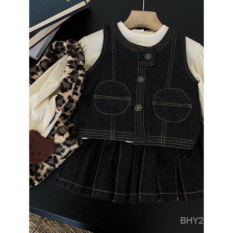 Girls' denim suit 2023 new autumn children's round neck pocket denim pleated skirt suit fashion shirt GC1Q