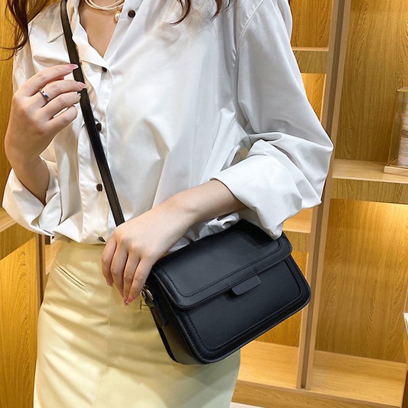 Túi Đeo Chéo Vai Hình Vuông Nhỏ Màu Sắc Tương Phản Hợp Thời Trang Cho Nữ