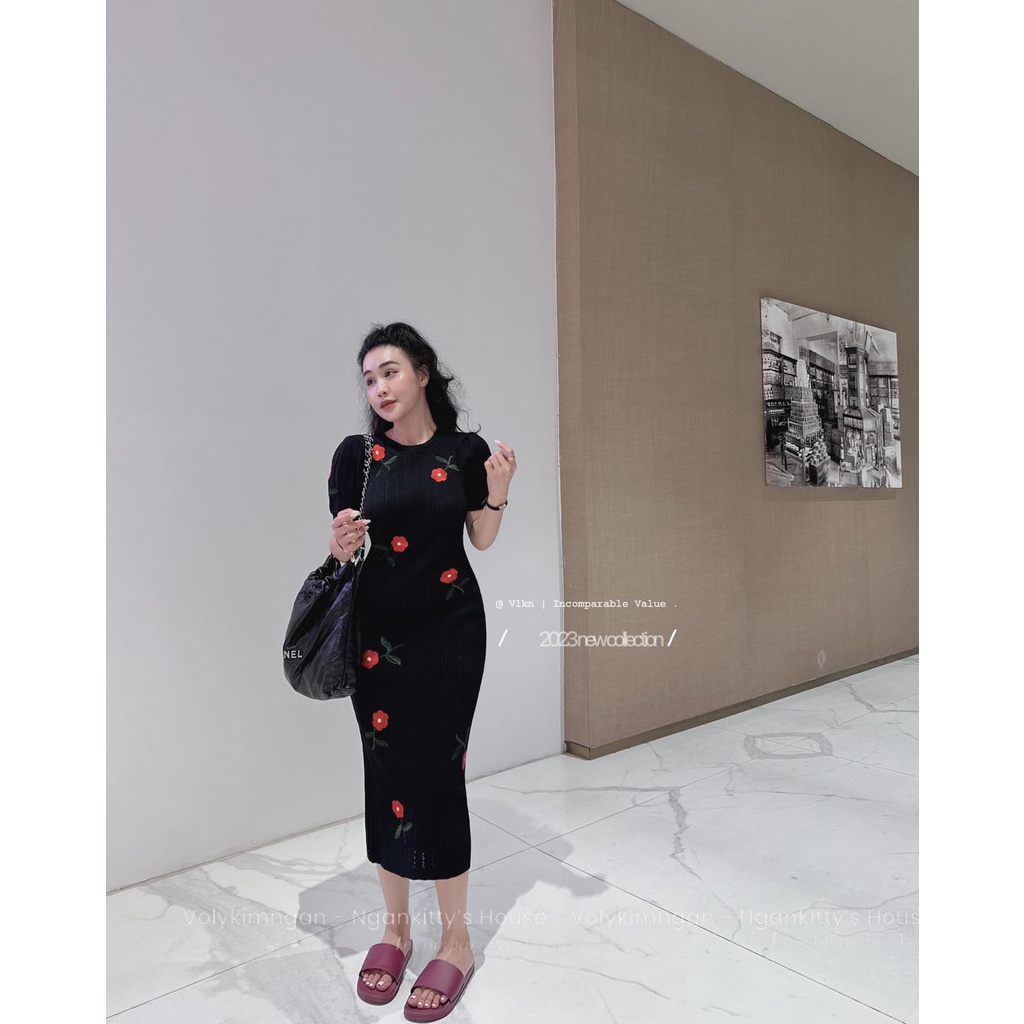 Váy len hoa nổi vai bồng