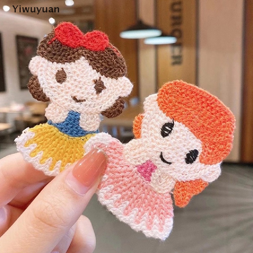 Bộ 2 Kẹp Tóc Bằng Len Nhiều Màu Sắc Thời Trang Hàn Quốc