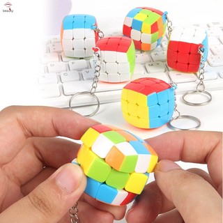 Móc khóa khối rubik mini nhiều màu sắc vui nhộn