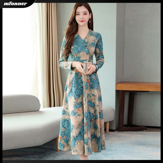 Đầm Dài Tay Cổ Chữ V Họa Tiết Hoa Thiết Kế Chiết Eo Nữ Tính