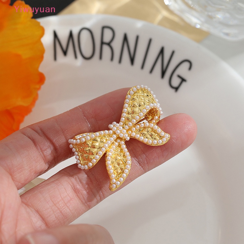 Ghim Cài Áo Hình Chiếc Lá Đính Ngọc Trai Nhân Tạo Phong Cách Baroque Mới