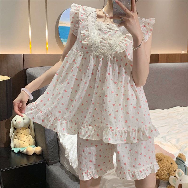 Bộ Đồ Ngủ Áo Không Tay Phối Bèo Lá Sen + Quần Short In Hoa Dễ Thương Thời Trang Mùa Hè Cho Nữ