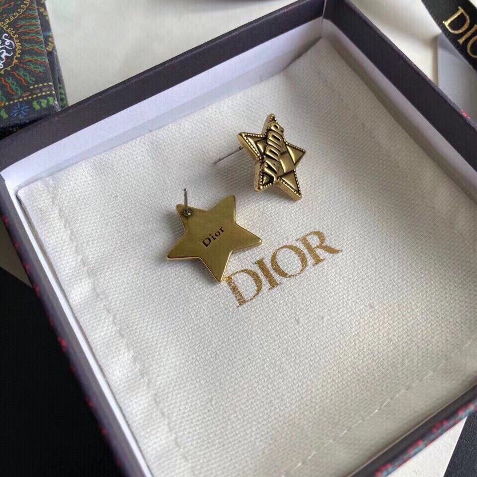 Dior_Hàng Có Sẵn Khuyên Tai Kim Bạc Hình Ngôi Sao Năm Cánh Chữ D Chất Lượng Cao Màu Sắc Nhanh Chóng Phong Cách Vintage Cho Nữ