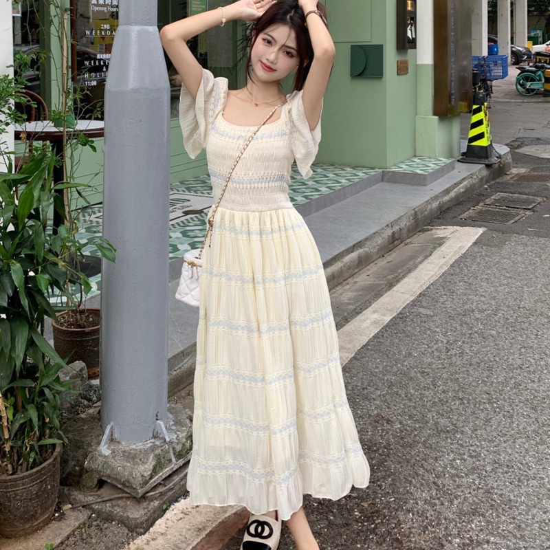 Đầm Dài Cổ Vuông Phối Ren Màu Sắc Thời Trang Xinh Xắn Cho Nữ