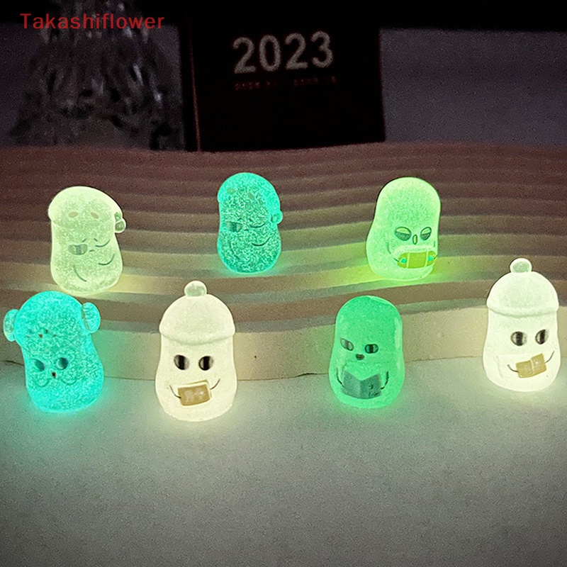 Set 2 Mô Hình Xe Hơi Hạt Đậu Đỏ Mini Bằng Nhựa Resin Màu Dạ Quang Trang Trí Sân Vườn