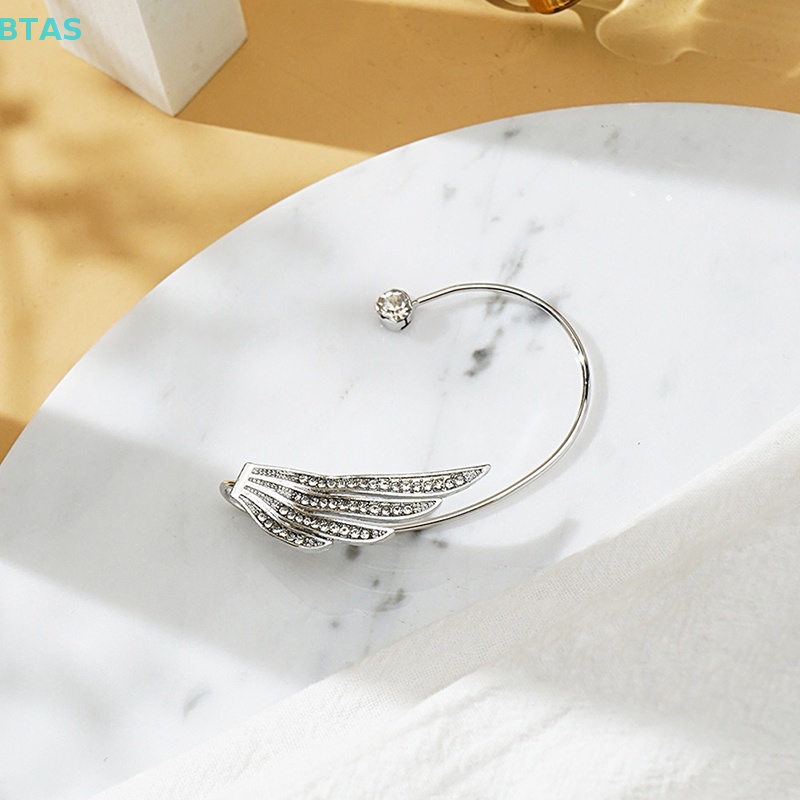 Khuyên Kẹp Vành Tai Kim Loại Mạ Pha Lê Lấp Lánh Ngọt Ngào Cho Nữ