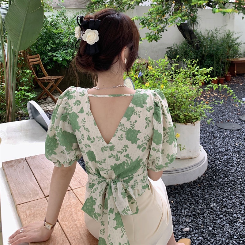 Áo Kiểu Cổ Chữ V Hở Lưng Thắt Nơ Họa Tiết Hoa Nhí Xinh Xắn Thời Trang Hè Cho Nữ