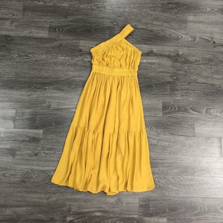 Đầm lệch vai warehouse V299