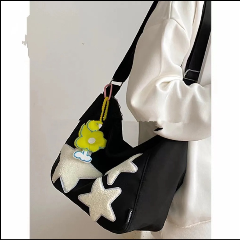 Túi Tote Đeo Vai / Đeo Chéo Màu Tương Phản Sức Chứa Lớn Hình Trái Tim Màu Rượu Vang Dễ Thương Cho Nữ