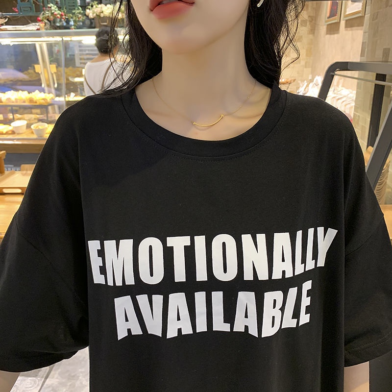 Váy Ngắn Tay Vừa Vặn Với Màu Sắc Tương Phản