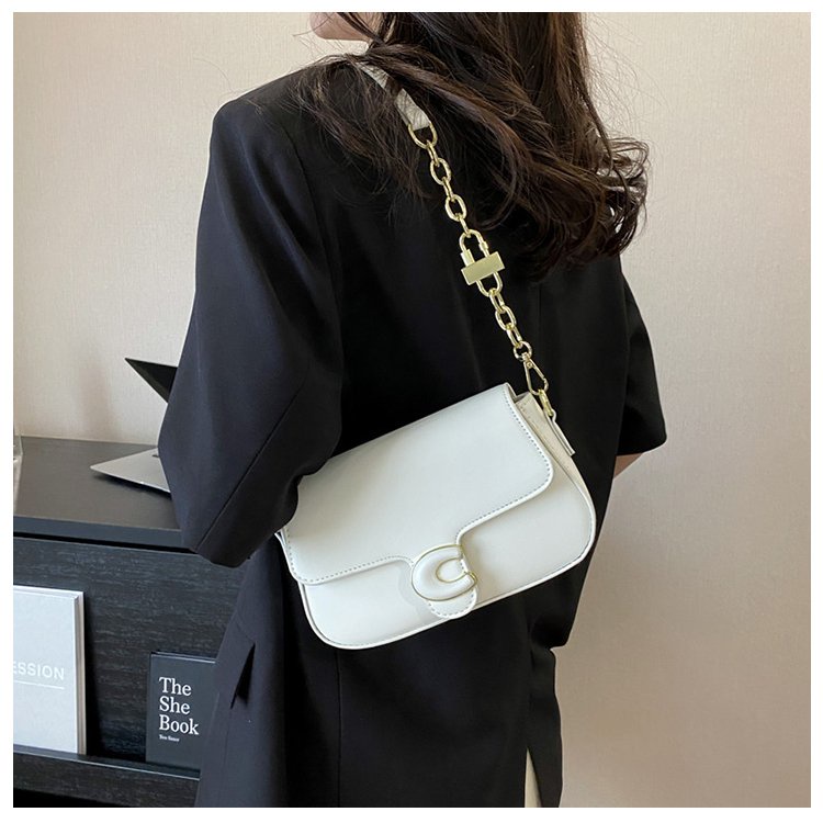 Túi Đeo Chéo Màu Sắc Kẹo Ngọt Phối Dây Xích Thời Trang Cho Nữ