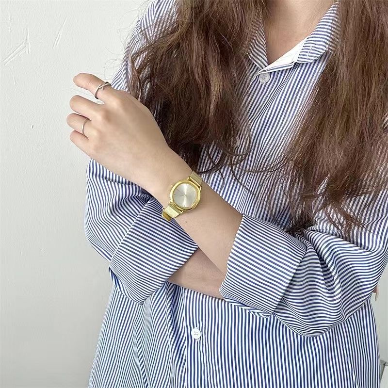 Đồng Hồ Đeo Tay Mặt Vuông Dây Kim Loại Đơn Giản Thời Trang Cho Nữ