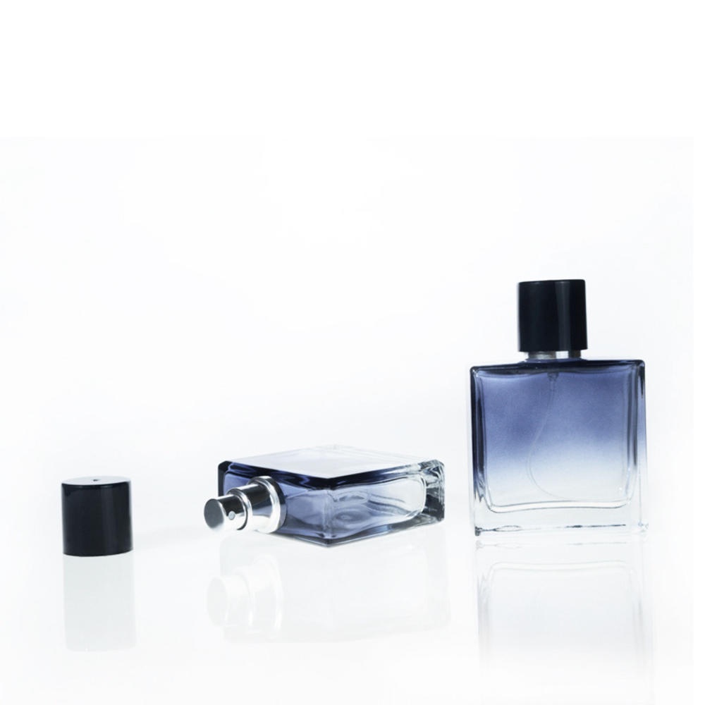 Bình Xịt Nước Hoa Rỗng Bằng Thủy Tinh Hình Vuông Màu Sắc Gradient 30ml / 50ml