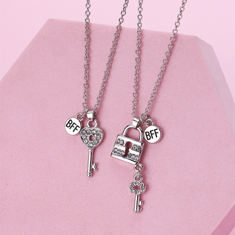 Ygt Set 2 Vòng Cổ Choker Hình Ổ Khóa Và Chìa Khóa Bằng Hợp Kim Màu Vàng Thời Trang Cho Cặp Đôi