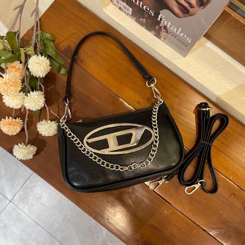 Túi nữ đeo chéo đeo vai mác D phối xích bạc da nhăn mẫu mới 2023