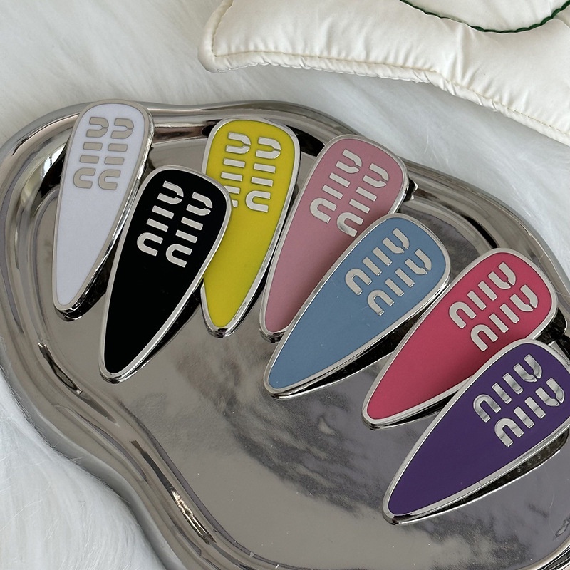 Kẹp Tóc Mỏ Vịt Kim Loại Cao Cấp Màu Sắc Chữ Cái Nổi Bật